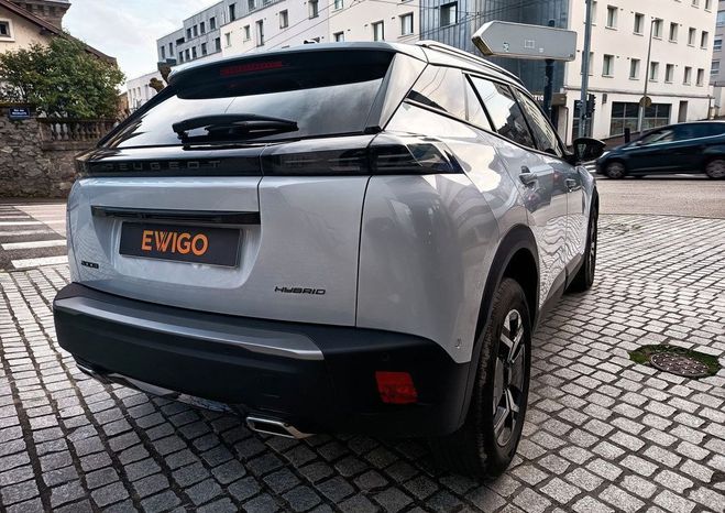 Peugeot 2008 generation-ii 1.2 145h 135 mhev hybrid a Blanc de 2024