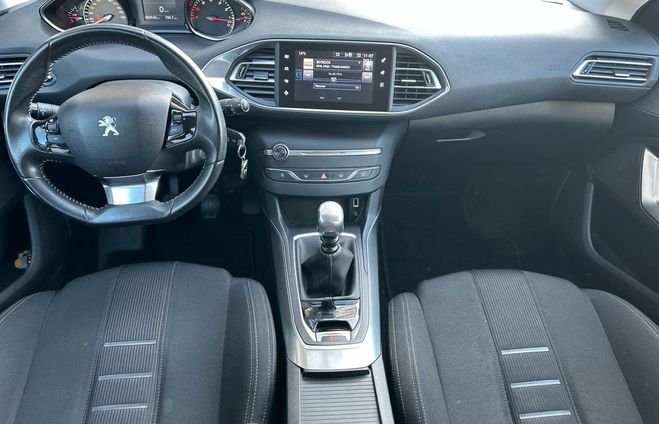 Peugeot 308 1.6 125ch allure Blanc de 2014