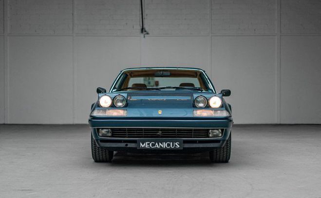 Ferrari 412  Bleu de 1988