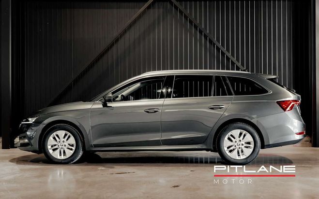 Skoda Octavia Combi 2.0 TDi LANE-ASSIST SIEGES CHAUFF. Gris M�tallis� de 