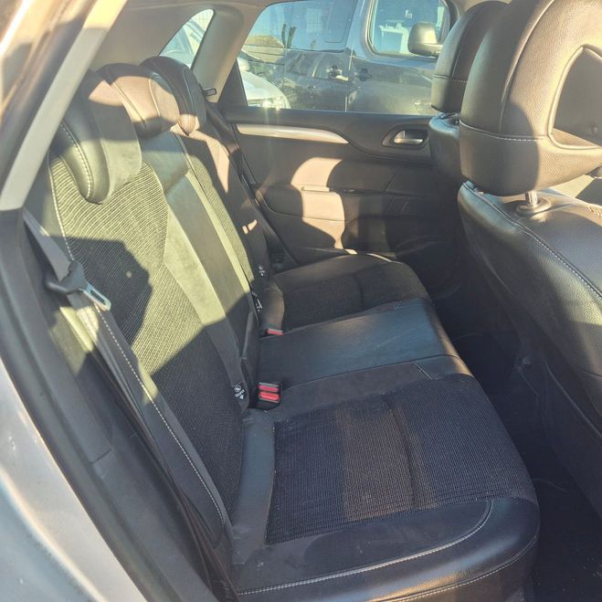 Citroen C4 II 1.6 VTI 120 MILLENIUM BELLE GPS FULL Gris de 2013