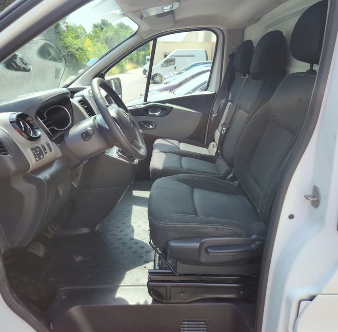 Renault Trafic 1.6 dci 16v 95ch Blanc de 2019