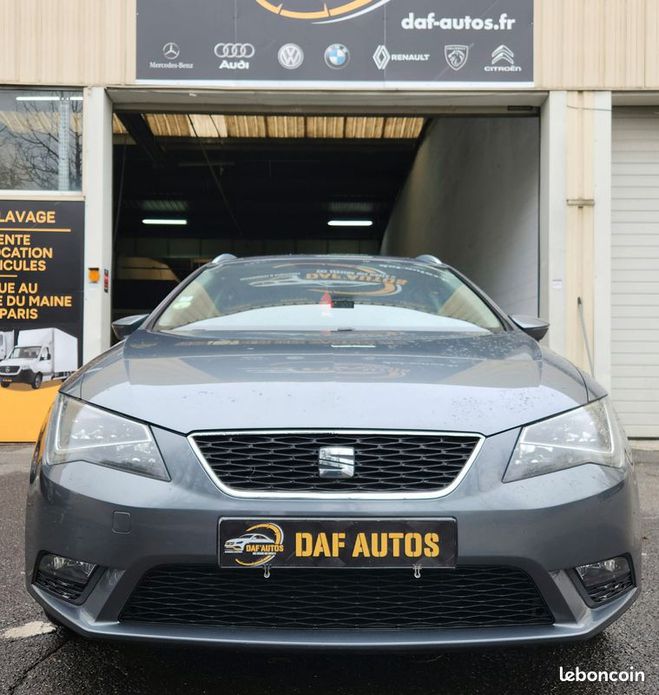 Seat Leon 1.6 tdi 105ch Gris de 2015