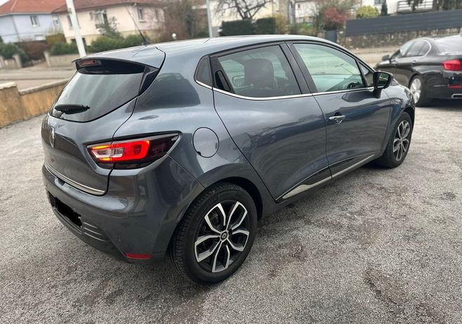 Renault Clio 1.5 dci 90ch carplay initiale paris edc  Gris de 2019
