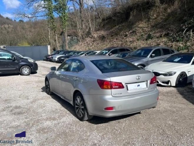 Lexus IS 220 2.0D 177cv Luxe 3�me Main Gris de 2006