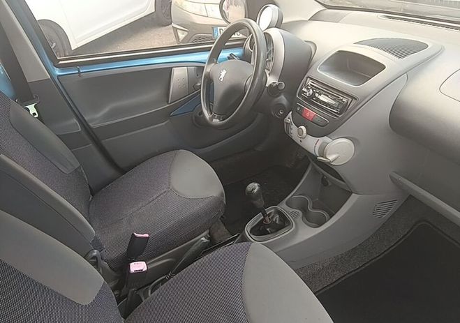 Peugeot 107 Belle pack 5 portes revise reprise Bleu de 2008