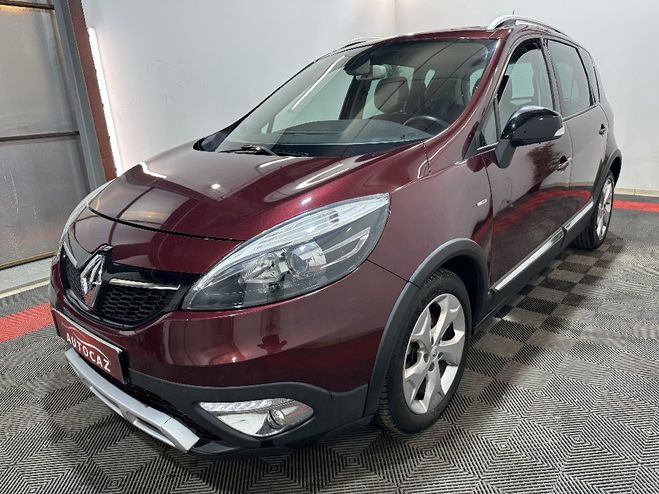 Renault Scenic XMOD dCi 130 Energy eco2 Bose Edition Violet de 2013
