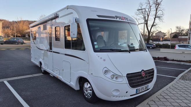 Fiat Ducato FIAT/ PILOTE CAMPING CAR INTEGRAL G741 S BLANC de 2015
