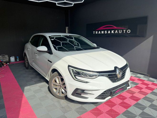 Renault Megane IV BERLINE Blue dCi 115 Business DISTRIB Blanc de 2020