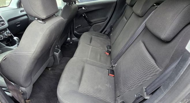 Peugeot 208 1.4 HDI 70 Style CLIM GPS  de 2014