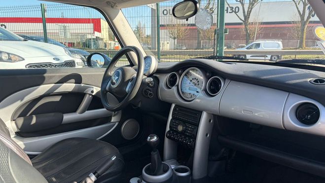 Mini Mini 1.6 115 COOPER FULL CUIR Gris de 2002