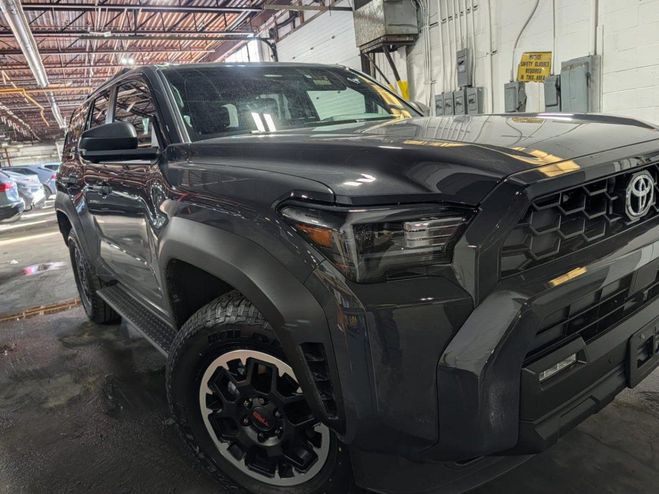 Toyota 4Runner TRD OFF-ROAD PREMIUM Gris de 2026