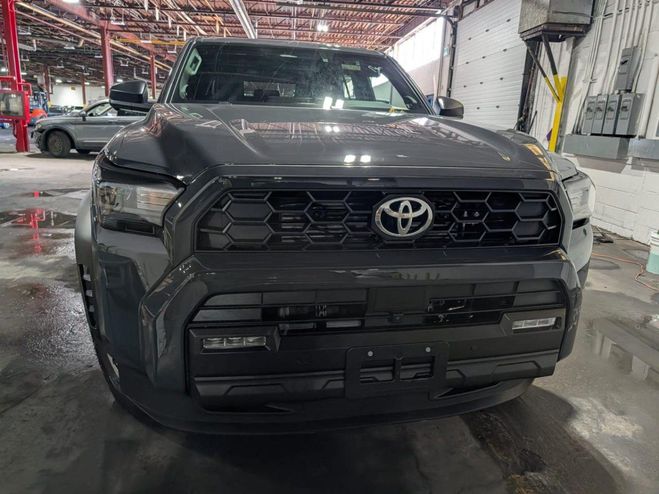 Toyota 4Runner TRD OFF-ROAD PREMIUM Gris de 2026