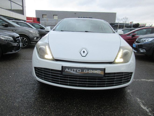 Renault Laguna COUPE 1.5 dCi 110 eco2 Intens EDC Blanc de 2014