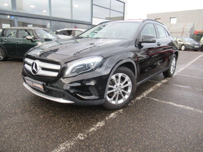 Mercedes Classe GLA CLASSE 200 d Sensation 7-G DCT A Noir de 2016