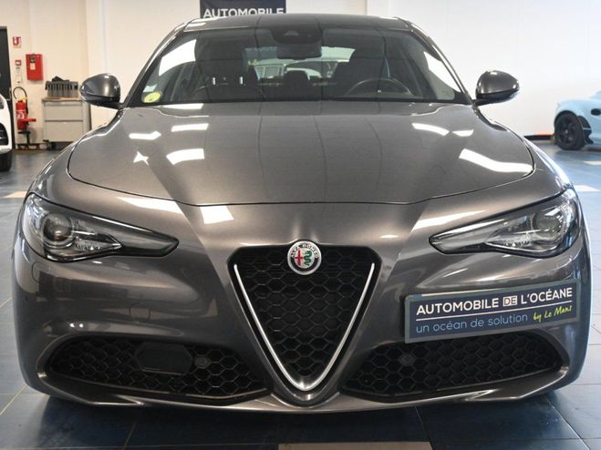Alfa romeo Giulia MY20 2.2 190 ch AT8 Ti / Suivi Gris Vesuvio de 2021