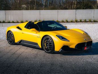  Voir d&eacute;tails -Maserati MC20 Cielo Giallo Genio Carbon Ceramic Brakes &agrave; Harelbeke (85)