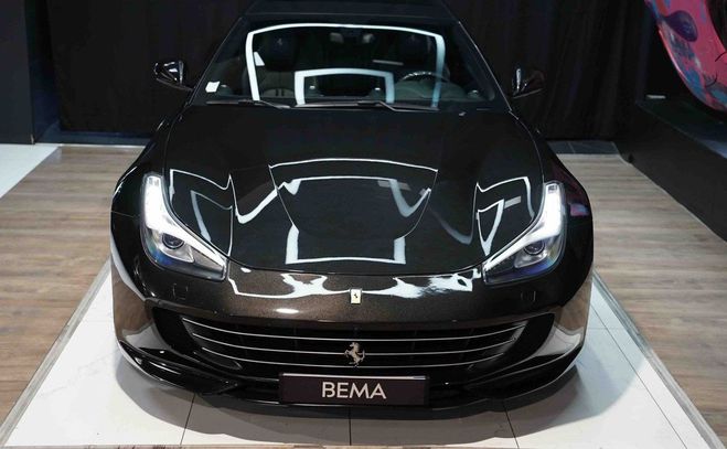 Ferrari GTC4 Lusso GTC4Lusso 6.3 V12 690 cv 4RM | Malus pay Noir de 2016