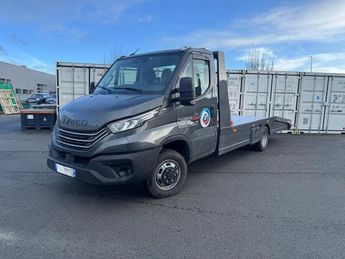  Voir d&eacute;tails -Iveco Daily 35C Fg 35C21H CRV 3520 3.0 Tor Hi-Matic &agrave; Cholet (49)