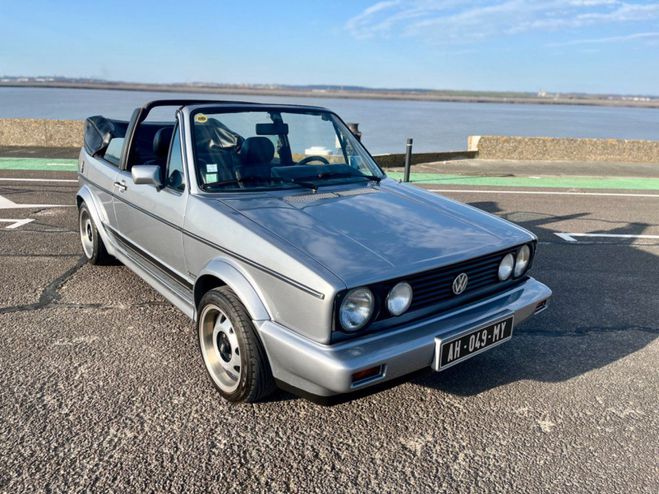 Volkswagen Golf I Cabriolet Gris de 1989