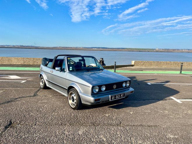 Volkswagen Golf I Cabriolet Gris de 1989
