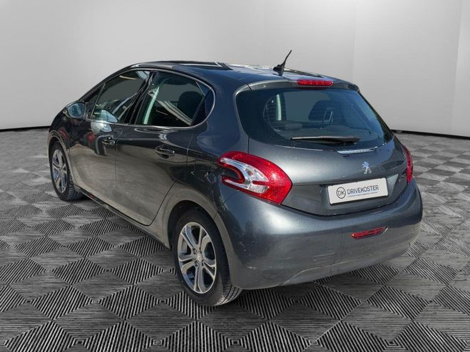 Peugeot 208 1.6 e-HDi FAP - 115 BERLINE Feline GRIS FONCE de 2013