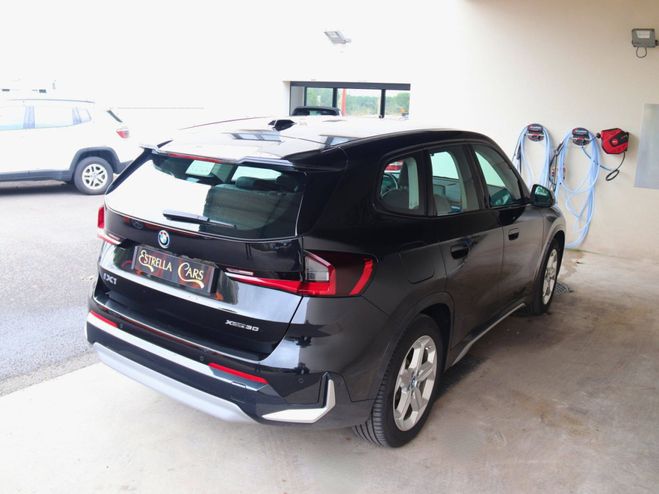 BMW iX1 X1 ixdrive30 313ch xline NOIR de 2023