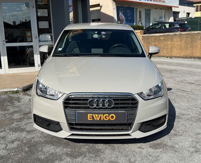Audi A1 Sportback 1.0 tfsi 95 ch ambition s-tron Beige de 2018