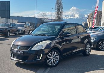  Voir d&eacute;tails -Suzuki Swift 1.2 VVT 94 Privil�ge Toit Ouvrant &agrave; Saint-Martin-d'H�res (38)