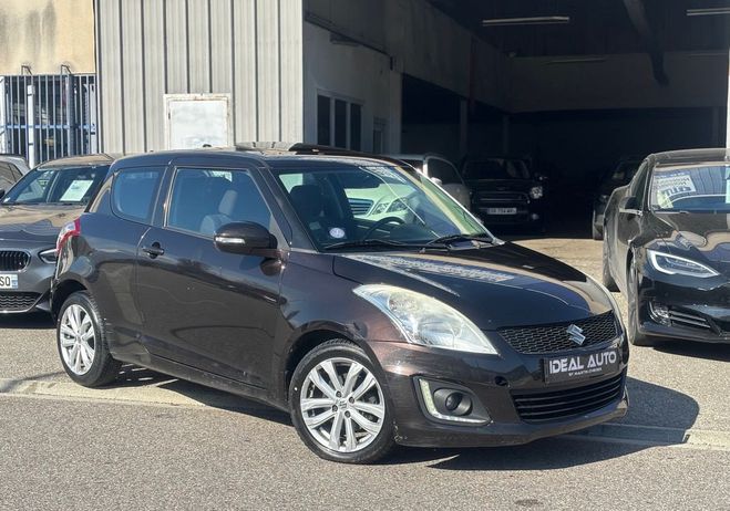 Suzuki Swift 1.2 VVT 94 Privil�ge Toit Ouvrant Violet de 2015