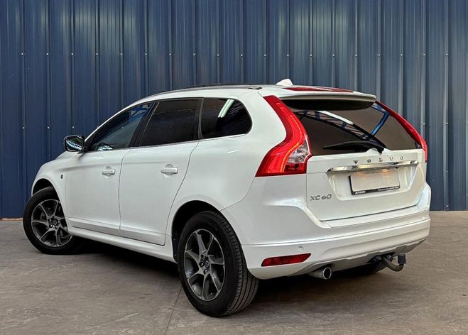 Volvo XC60 2.0 D3 150 OCEAN RACE GEARTRONIC BVA - G Blanc de 2016