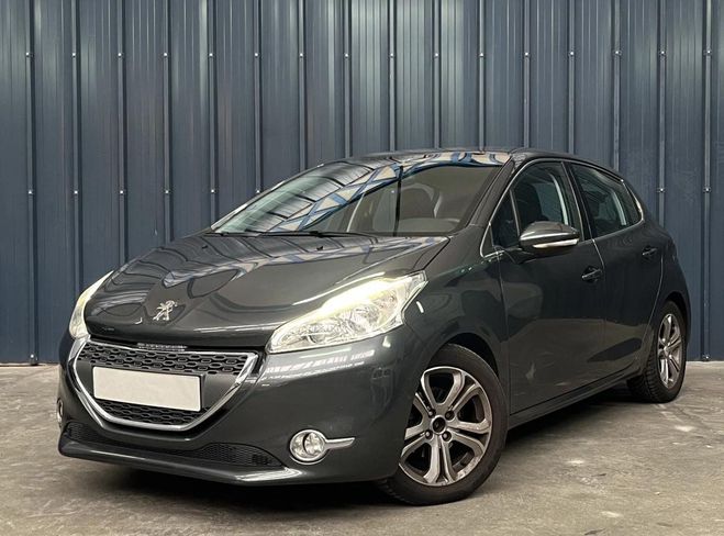 Peugeot 208 GENERATION-I 1.6 VTI 120 ALLURE Gris de 2013