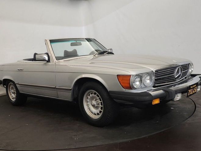 Cliquer pour voir la photo suivante Mercedes 450 SL Grise de 1979