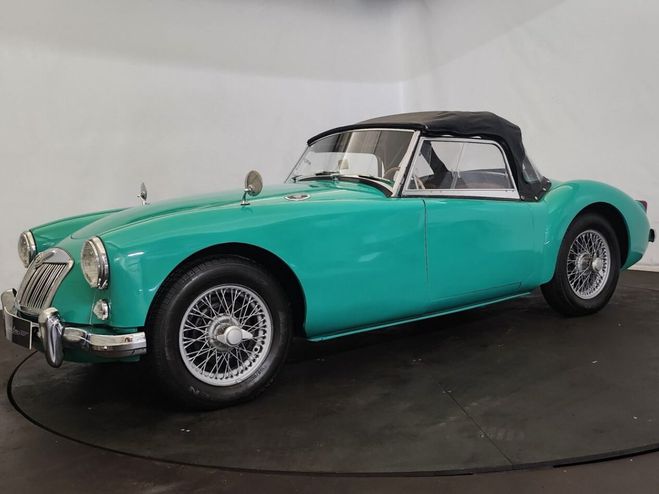 MG MGA A 1500 cabriolet Vert de 1957