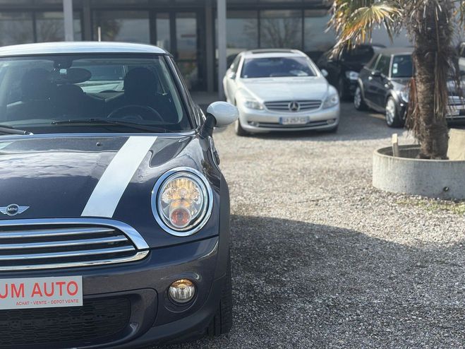 Mini One 2.0D Cooper D R56 Phase II Bleu Marine de 2012