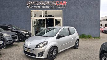  Voir d&eacute;tails -Renault Twingo II 1.5 DCI 65CH DYNAMIQUE &agrave;  La Farl�de (83)