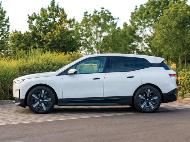 BMW iX xDrive40 Blanc de 2021