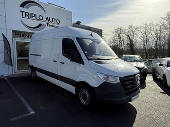  Voir d&eacute;tails -Mercedes Sprinter 39S 3.5t 311 CDI - 114 Fourgon First TVA &agrave; Brive-la-Gaillarde (19)