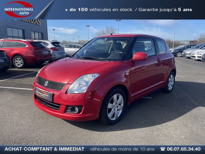 Cliquer pour voir la photo suivante Suzuki Swift 1.3 DDIS 75CH GLX 3P ROUGE de 2010