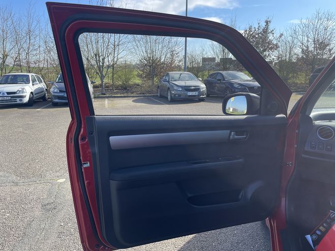 Suzuki Swift 1.3 DDIS 75CH GLX 3P ROUGE de 2010