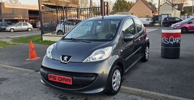 Cliquer pour voir la photo suivante Peugeot 107 BVA 107 1.0 12V 70 cv Trendy de 2008