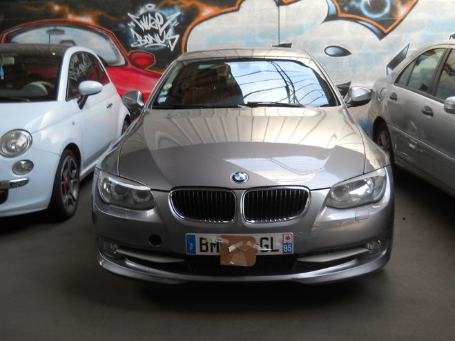 BMW Serie 3 320cd 2l 184cv grise de 2011