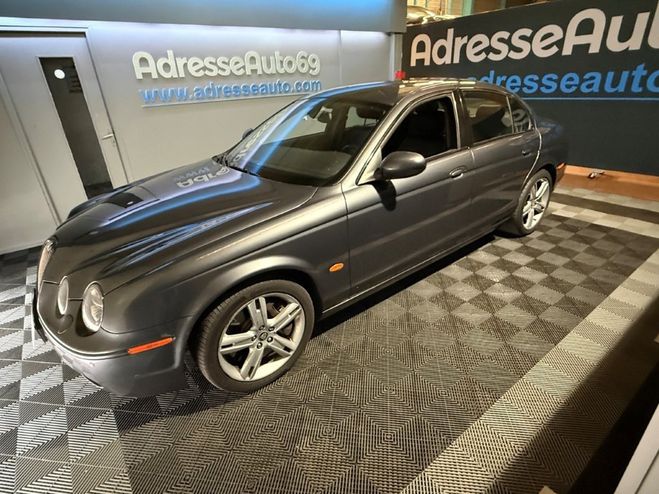 Jaguar S Type R 4.2 V8 R supercharged 406cv Gris de 2007