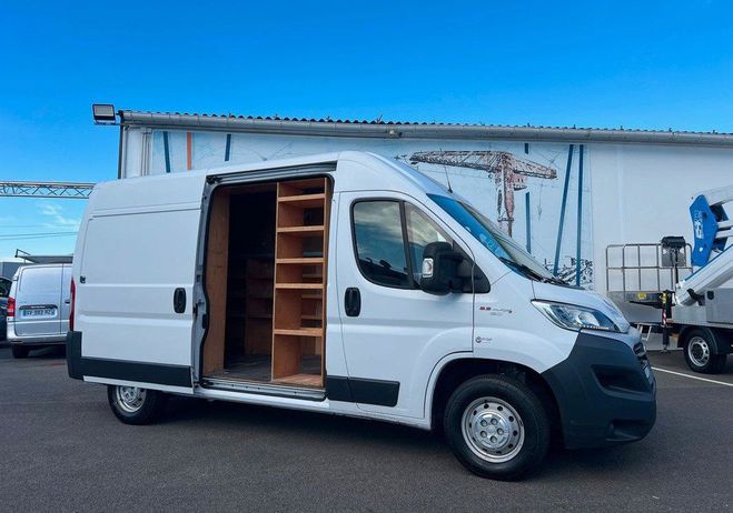 Fiat Ducato 12950 ht MH2 L2H2 130 cv Atelier   attel Blanc de 2017