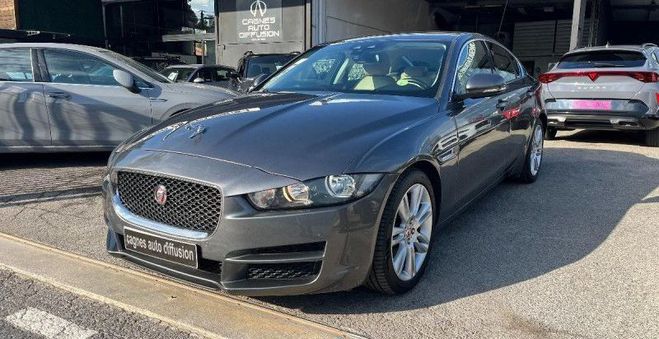Jaguar XE 2.0D 180CH PRESTIGE BVA8 Gris de 2016