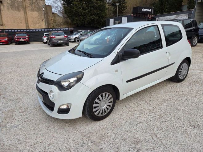 Renault Twingo II Soci�t� Air 1.5 DCi Blanc de 2012