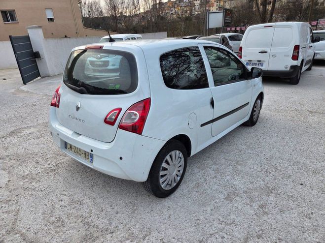 Renault Twingo II Soci�t� Air 1.5 DCi Blanc de 2012