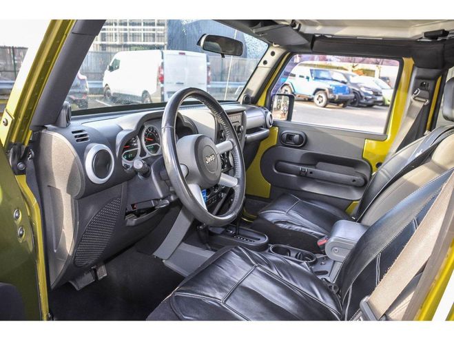 Jeep Wrangler UNLIMITED 3.8 V6 SAHARA BOITE AUTOMATIQU VERT de 2009