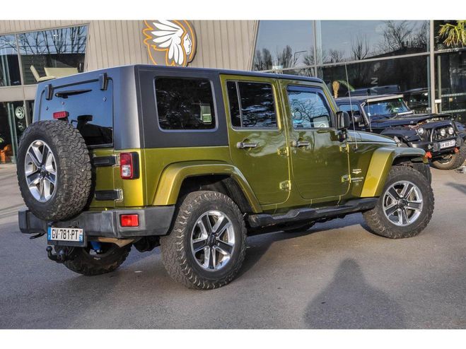 Jeep Wrangler UNLIMITED 3.8 V6 SAHARA BOITE AUTOMATIQU VERT de 2009