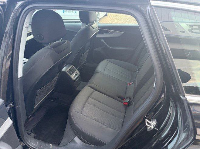 Audi A4 A4 AVANT 2.0 TDI 150 CH S-TRONIC VIRTUAL NOIR de 2016